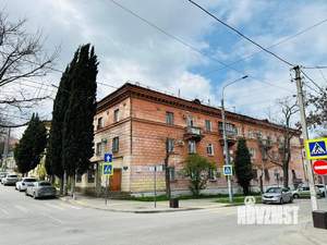 3-к квартира, вторичка, 69м2, 3/3 этаж