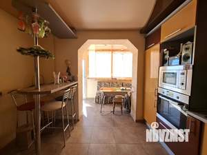 3-к квартира, вторичка, 74м2, 7/17 этаж