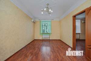 3-к квартира, вторичка, 81м2, 1/3 этаж