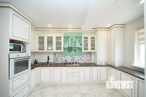 4-к квартира, вторичка, 121м2, 1/5 этаж