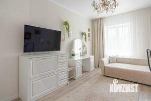 3-к квартира, вторичка, 70м2, 3/3 этаж