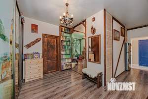 3-к квартира, вторичка, 77м2, 1/2 этаж