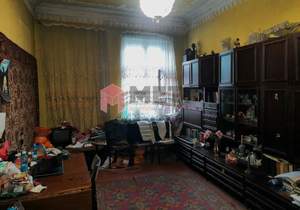 2-к квартира, вторичка, 64м2, 2/2 этаж