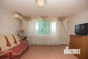 3-к квартира, вторичка, 74м2, 9/9 этаж