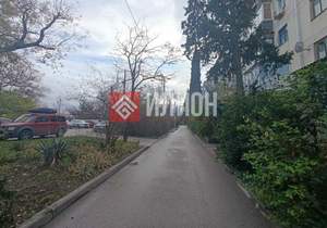 2-к квартира, вторичка, 44м2, 1/5 этаж