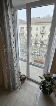 2-к квартира, вторичка, 63м2, 3/3 этаж