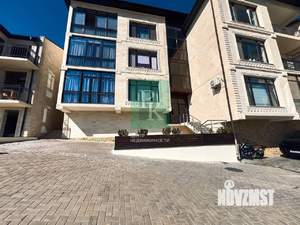 4-к квартира, вторичка, 135м2, 1/3 этаж