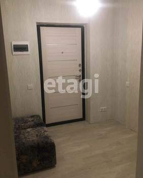 1-к квартира, вторичка, 40м2, 1/10 этаж