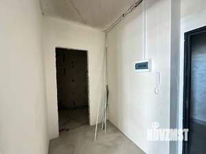 Студия квартира, вторичка, 35м2, 1/5 этаж