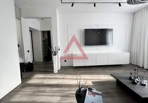 2-к квартира, вторичка, 42м2, 1/3 этаж