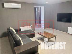 2-к квартира, вторичка, 70м2, 1/3 этаж