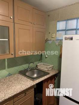 2-к квартира, вторичка, 42м2, 3/5 этаж