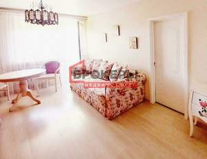 3-к квартира, вторичка, 64м2, 5/5 этаж