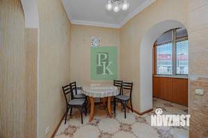 2-к квартира, вторичка, 65м2, 3/4 этаж