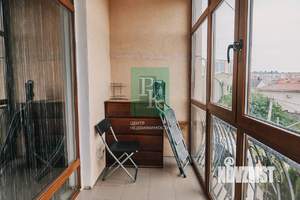 2-к квартира, вторичка, 67м2, 3/5 этаж