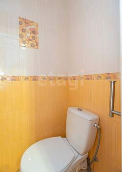 Студия квартира, вторичка, 62м2, 1/5 этаж