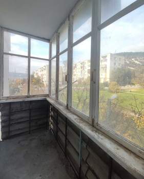 2-к квартира, вторичка, 42м2, 3/5 этаж