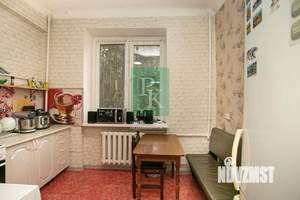 2-к квартира, вторичка, 54м2, 1/5 этаж