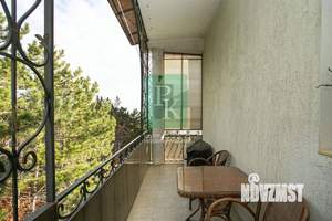 4-к квартира, вторичка, 110м2, 3/5 этаж