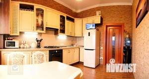 2-к квартира, вторичка, 70м2, 4/4 этаж