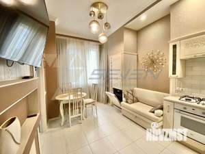 1-к квартира, вторичка, 42м2, 1/5 этаж