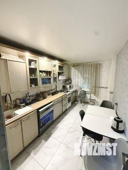 4-к квартира, вторичка, 76м2, 1/10 этаж