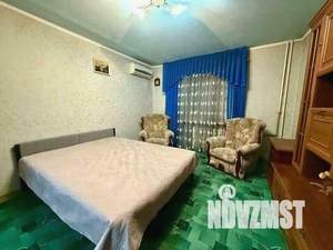 2-к квартира, вторичка, 55м2, 3/5 этаж