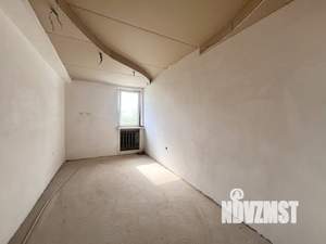 3-к квартира, вторичка, 74м2, 3/4 этаж