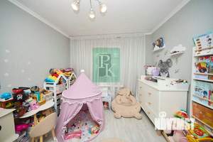 3-к квартира, вторичка, 71м2, 1/5 этаж