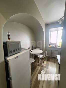 2-к квартира, вторичка, 43м2, 1/4 этаж