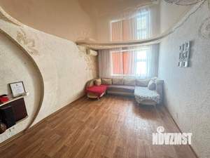 3-к квартира, вторичка, 74м2, 10/17 этаж