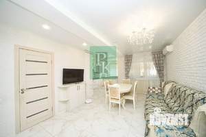 4-к квартира, вторичка, 121м2, 1/5 этаж