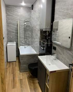 Студия квартира, вторичка, 38м2, 3/7 этаж