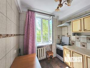 2-к квартира, вторичка, 45м2, 1/5 этаж