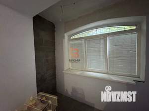 3-к квартира, вторичка, 74м2, -1/2 этаж