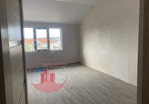 2-к квартира, вторичка, 54м2, 2/2 этаж