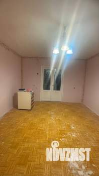 2-к квартира, вторичка, 55м2, 4/5 этаж