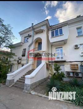 3-к квартира, вторичка, 70м2, 3/3 этаж