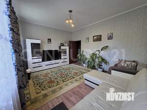 4-к квартира, вторичка, 80м2, 1/1 этаж