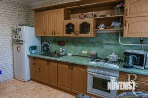 4-к квартира, вторичка, 120м2, 1/9 этаж