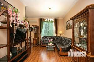 4-к квартира, вторичка, 110м2, 3/5 этаж