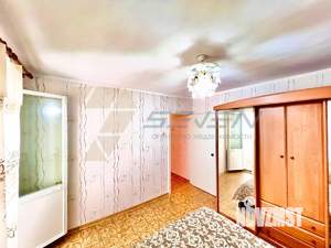 3-к квартира, вторичка, 74м2, 8/9 этаж