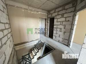 4-к квартира, вторичка, 128м2, 9/10 этаж