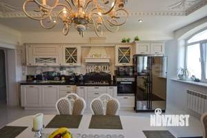 3-к квартира, вторичка, 124м2, 3/8 этаж