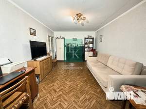 3-к квартира, вторичка, 77м2, 1/5 этаж