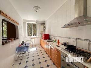 3-к квартира, вторичка, 74м2, 3/4 этаж