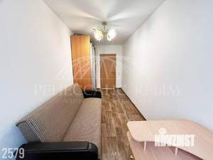 2-к квартира, вторичка, 43м2, 1/5 этаж