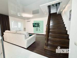 3-к квартира, вторичка, 106м2, 9/10 этаж