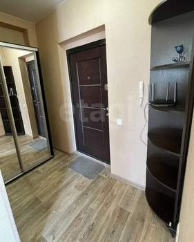 2-к квартира, вторичка, 42м2, 10/12 этаж