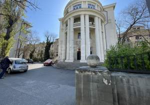 2-к квартира, вторичка, 45м2, 2/4 этаж